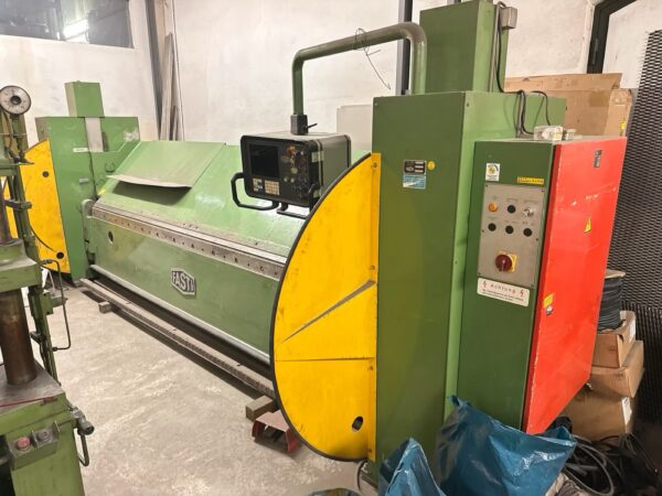 SCHRODER-FASTI 215-40-4
